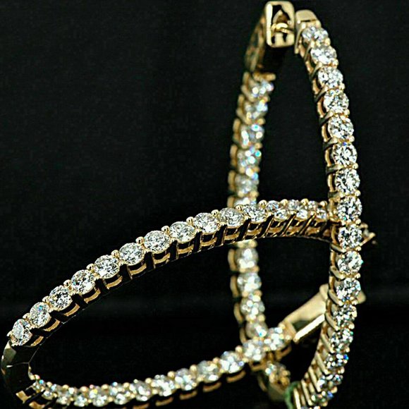 Delicate 2Ct Round Cut VVS1/D Diamond Huggie Hoop - Picture 3 of 4